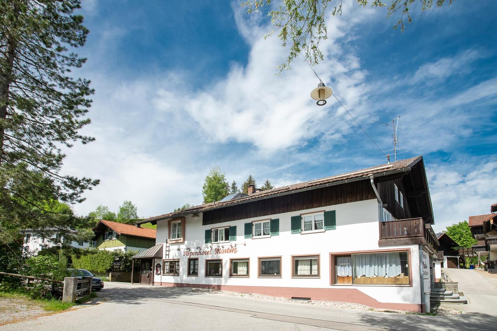 Alpen Hotel Martin 内森尔旺 外观 照片